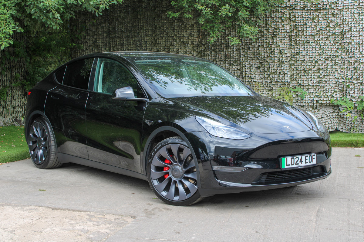 2024 Tesla Model Y Performance AWD